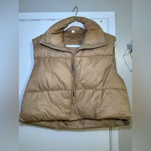 Cropped Puffer Vest